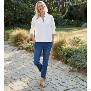 Frank & Eileen Wicklow Italian Performance Denim Size 8